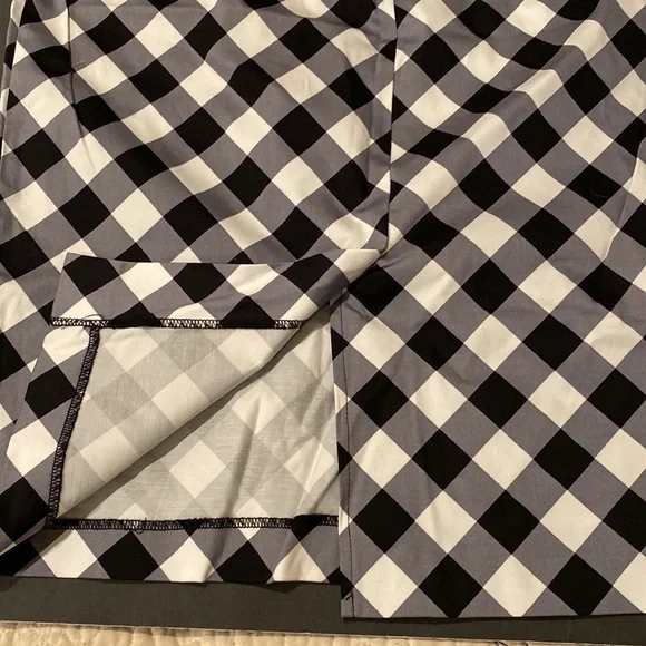 Pencil black white and gray checked skirt - Picture 2 of 5